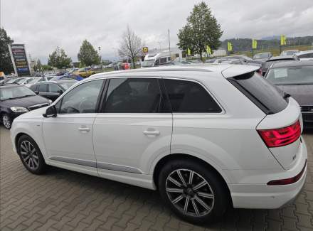 Audi - Q7