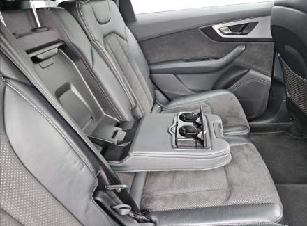 Audi - Q7