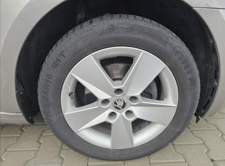 Škoda - Octavia