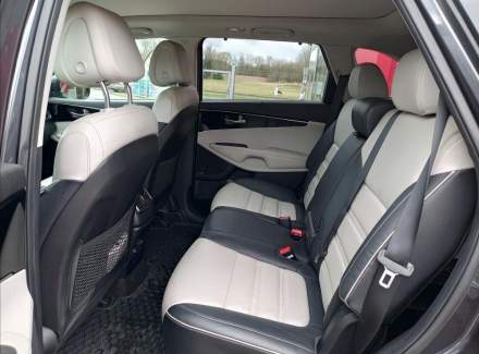 Kia - Sorento