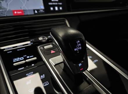 Porsche - Panamera