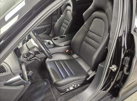 Porsche - Panamera