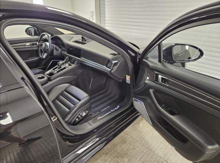 Porsche - Panamera