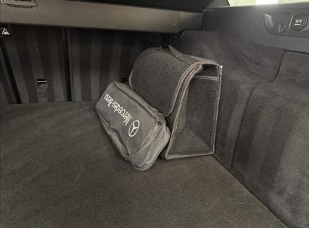 Mercedes-Benz - E-class