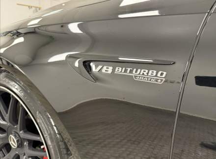 Mercedes-Benz - E-class