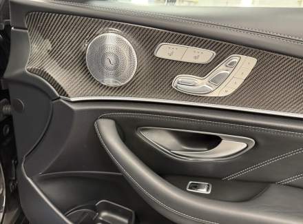 Mercedes-Benz - E-class