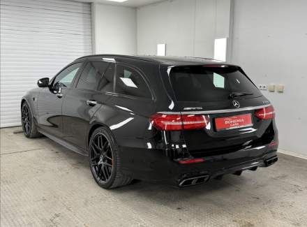 Mercedes-Benz - E-class