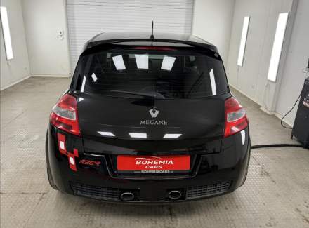 Renault - Megane