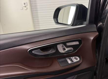 Mercedes-Benz - V-class