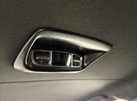 Mercedes-Benz - V-class