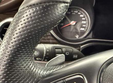 Mercedes-Benz - V-class