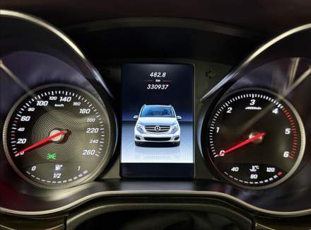 Mercedes-Benz - V-class