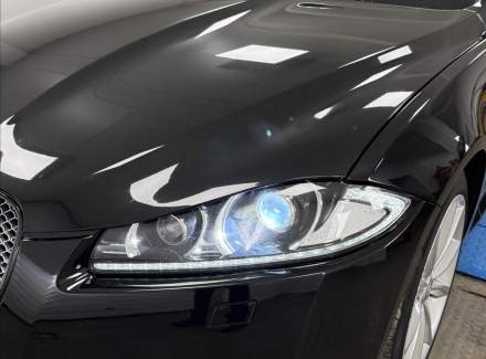Jaguar - XF