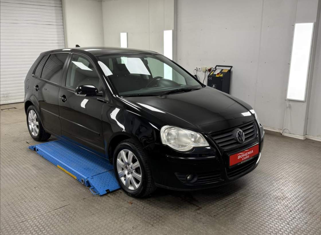 Volkswagen - Polo