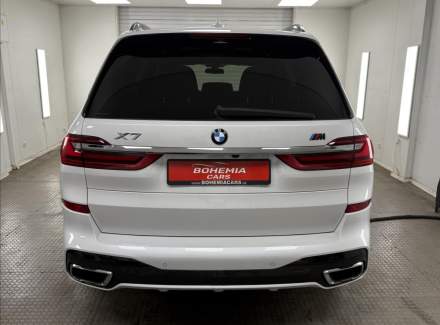 BMW - X7