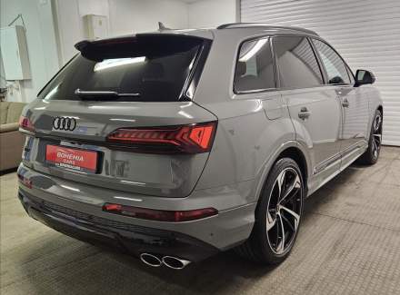 Audi - SQ7