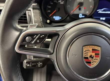 Porsche - Macan