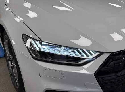 Audi - S7