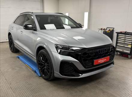 Audi - Q8