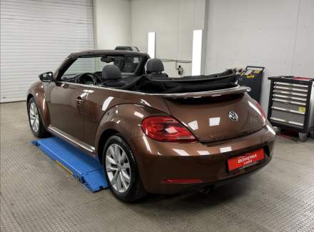 Volkswagen - Beetle