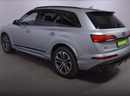 Audi - Q7