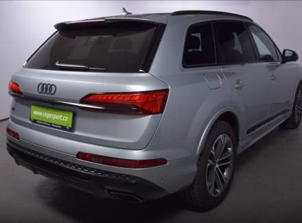 Audi - Q7