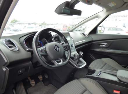Renault - Scenic