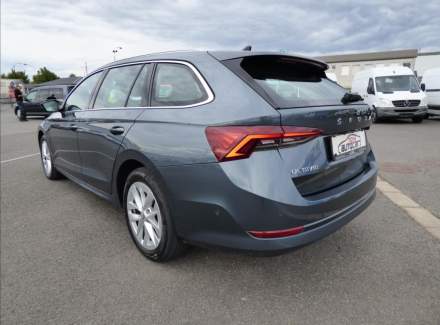 Škoda - Octavia