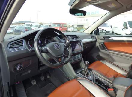 Volkswagen - Tiguan