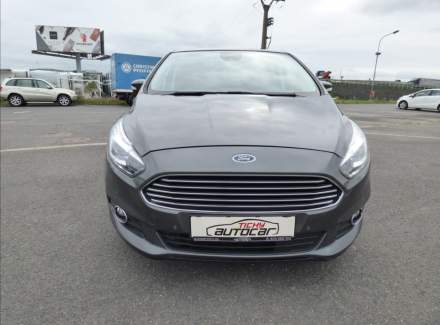 Ford - S-MAX