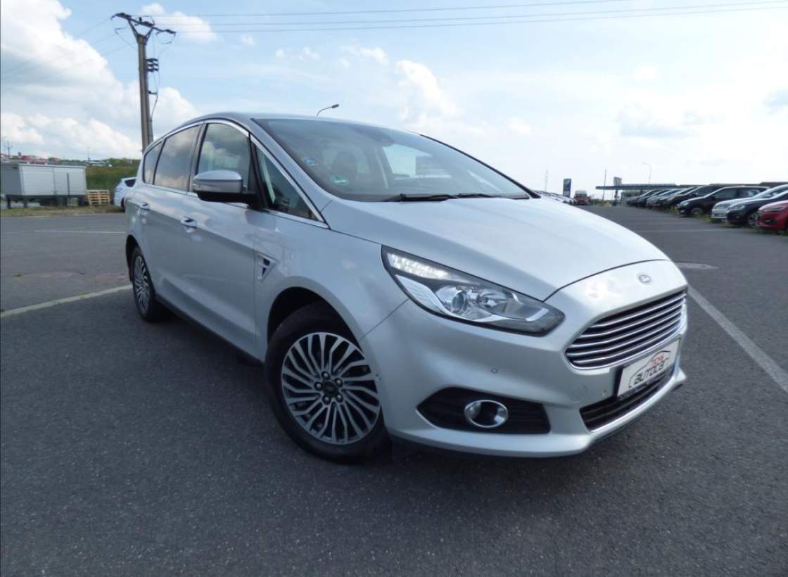 Ford - S-MAX