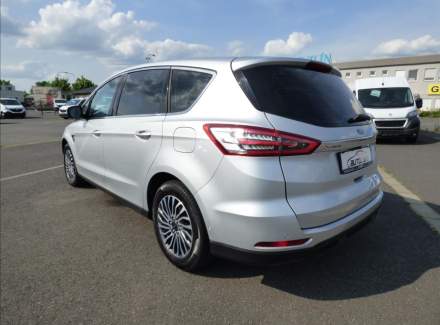 Ford - S-MAX