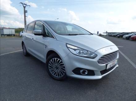 Ford - S-MAX