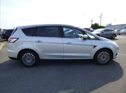 Ford - S-MAX
