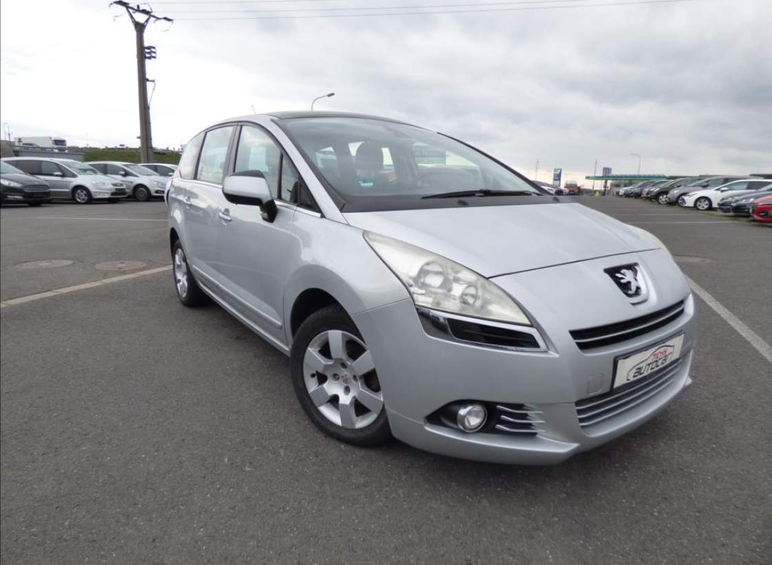 Peugeot - 5008