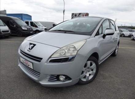 Peugeot - 5008