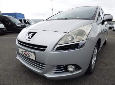 Peugeot - 5008