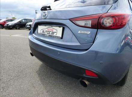 Mazda - 3