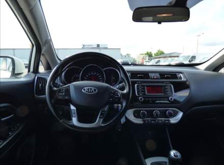 Kia - Rio
