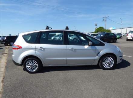 Ford - S-MAX