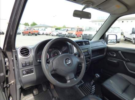 Suzuki - Jimny