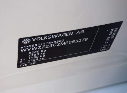 Volkswagen - Passat