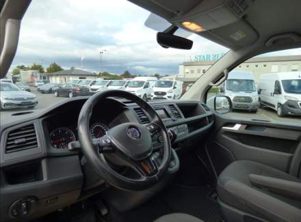 Volkswagen - Caravelle