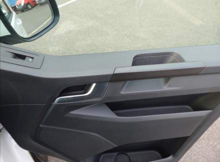 Volkswagen - Caravelle