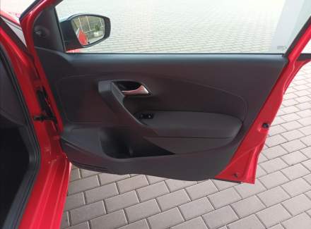 Volkswagen - Polo