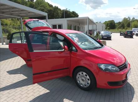 Volkswagen - Golf