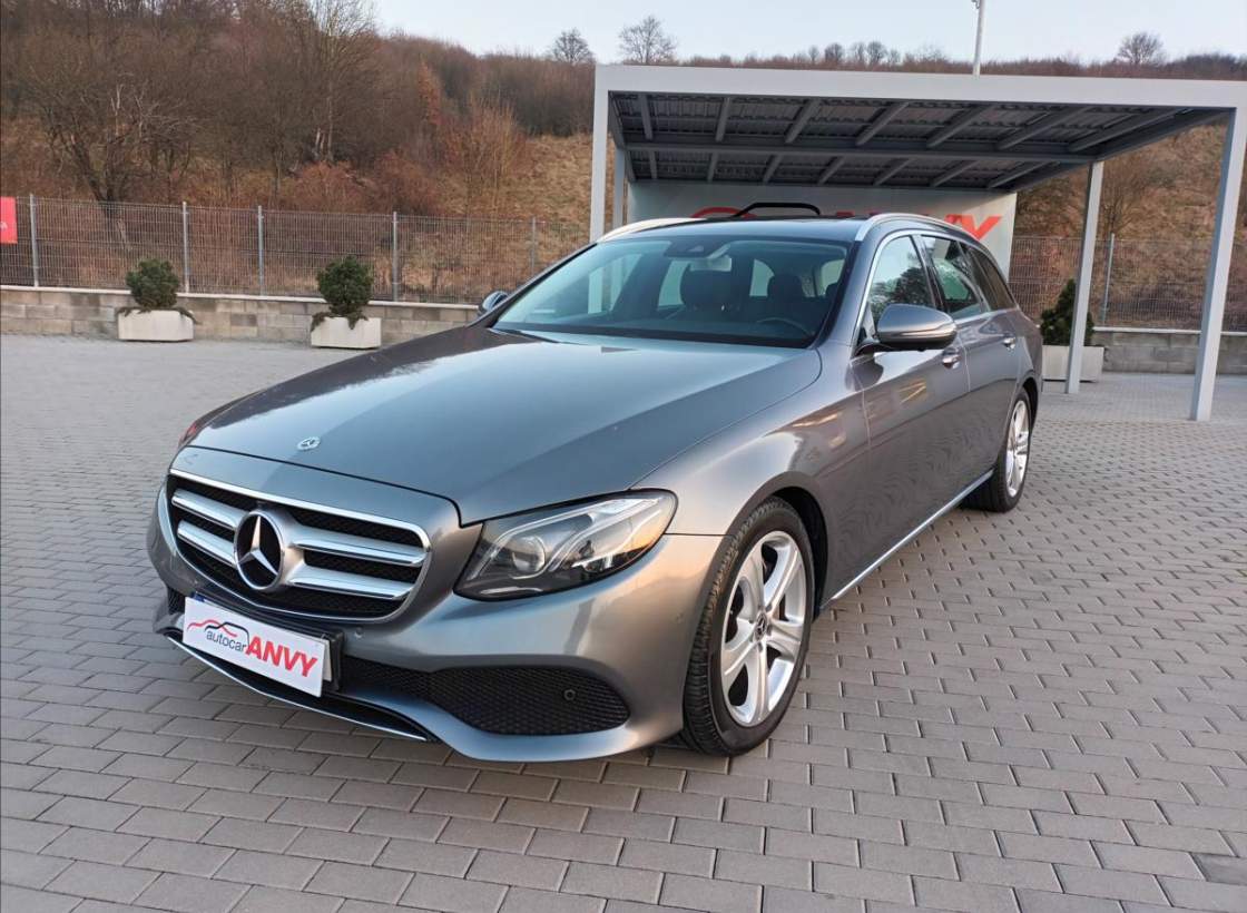 Mercedes-Benz - E-class