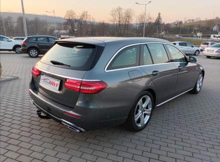 Mercedes-Benz - E-class