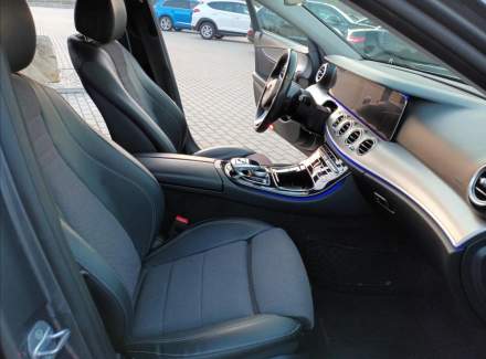 Mercedes-Benz - E-class