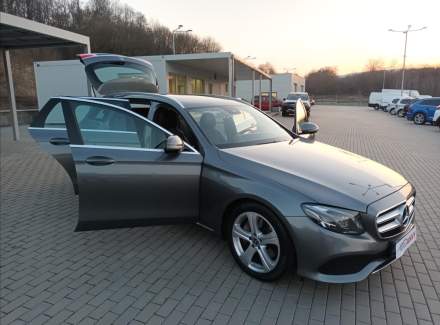 Mercedes-Benz - E-class